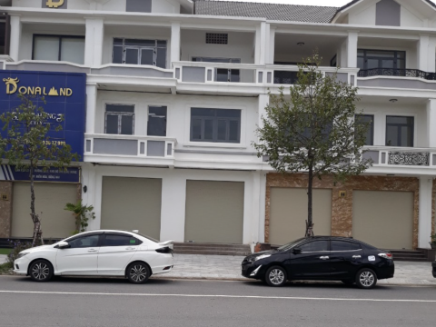 THI CÔNG NHÀ BIỆT THỰ