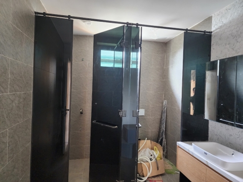 LẮP ĐẶT CỬA KÍNH NHÀ TẮM - QUẬN 1