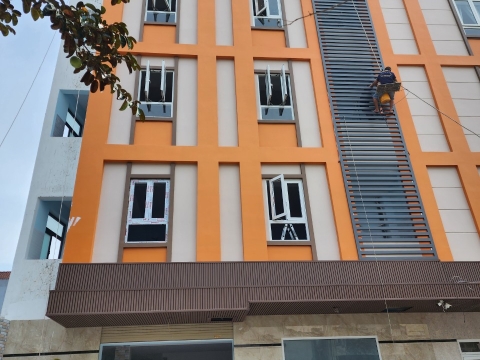 CT Lắp đặt cửa nhôm xingfa cho Khách sạn Bảo Ngọc - Bình Dương