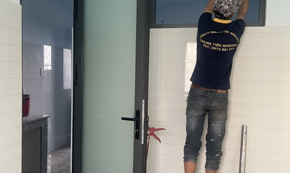 LẮP ĐẶT CT CỬA NHÔM XINGFA CHO NHÀ TRỌ PHÚC - LỘC - THỌ  Ở NHƠN TRẠCH ĐỒNG NAI